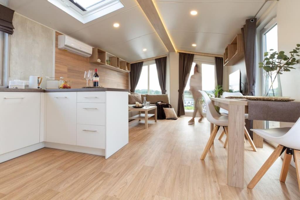 Gemuetliches, Voll Ausgestattes Tiny House Lejlighed Vilseck Eksteriør billede