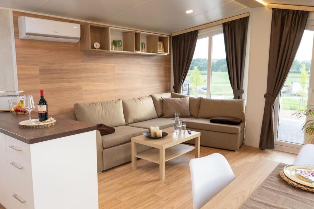 Gemuetliches, Voll Ausgestattes Tiny House Lejlighed Vilseck Eksteriør billede